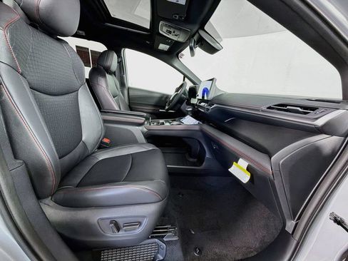 New 2026 Toyota Sienna XSE AWD/4WD image 29