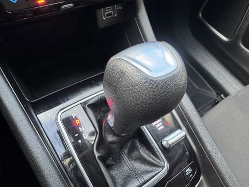 Used 2022 Jeep Compass Sport image 29