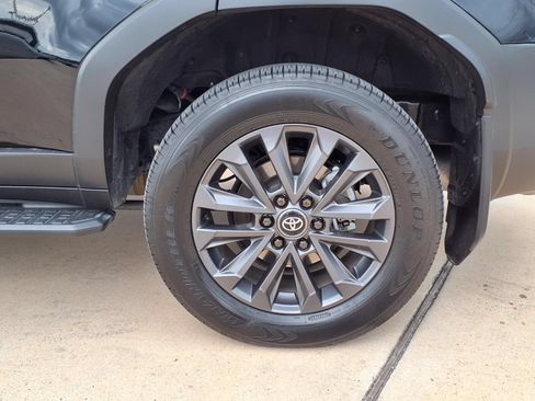 Certified 2025 Toyota Land Cruiser w/ Premium Package AWD/4WD image 9