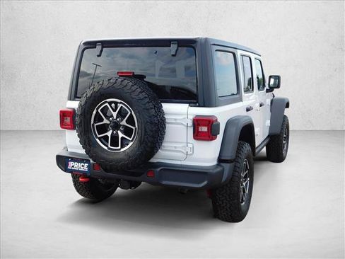 Used 2026 Jeep Wrangler Unlimited Rubicon AWD/4WD image 9