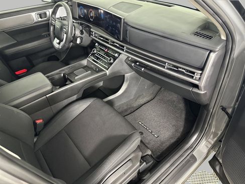 Certified 2025 Hyundai Santa Fe SE FWD image 26