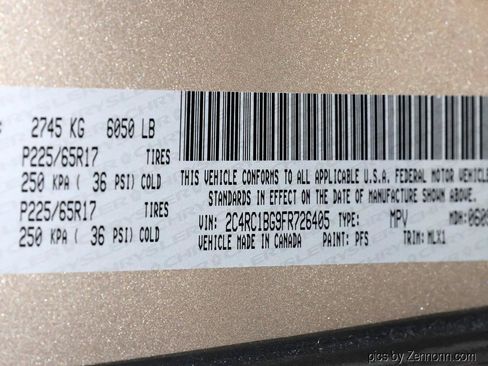 Used 2015 Chrysler Town & Country Touring FWD image 38