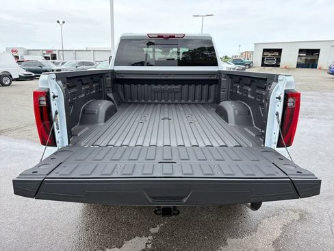 New 2026 GMC Sierra 2500 Denali Ultimate AWD/4WD image 24