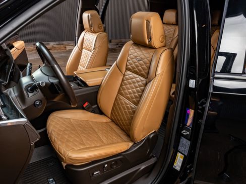 Used 2023 Cadillac Escalade Sport w/ Touring Package image 26