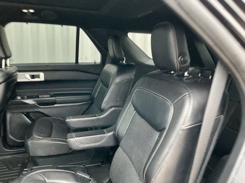Used 2020 Ford Explorer Limited w/ Class III Trailer Tow Package AWD/4WD image 20