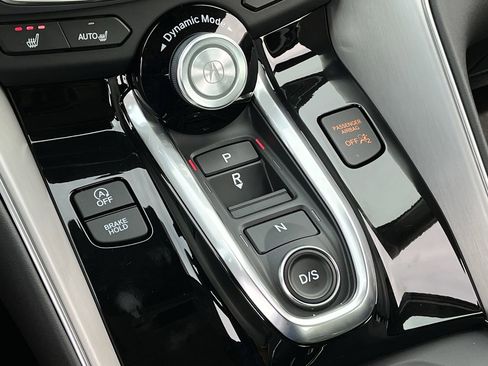 Used 2025 Acura TLX w/ Technology Package FWD image 17