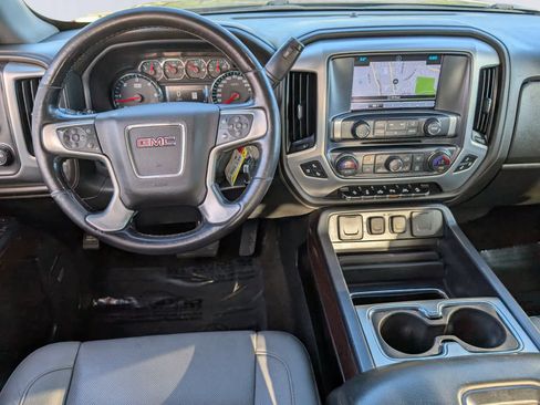 Used 2018 GMC Sierra 1500 SLT image 14