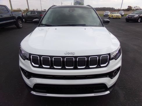 Used 2022 Jeep Compass Limited AWD/4WD image 8