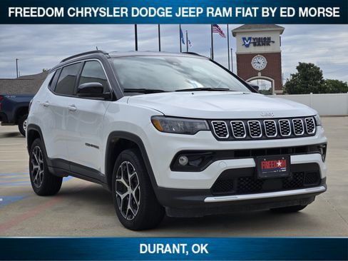 Used 2024 Jeep Compass Limited AWD/4WD image 2