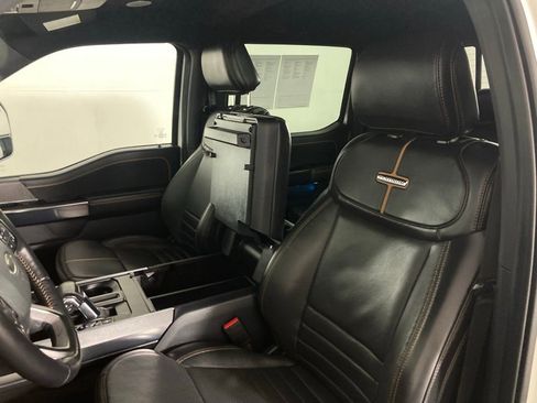 Used 2022 Ford F150 Platinum image 10