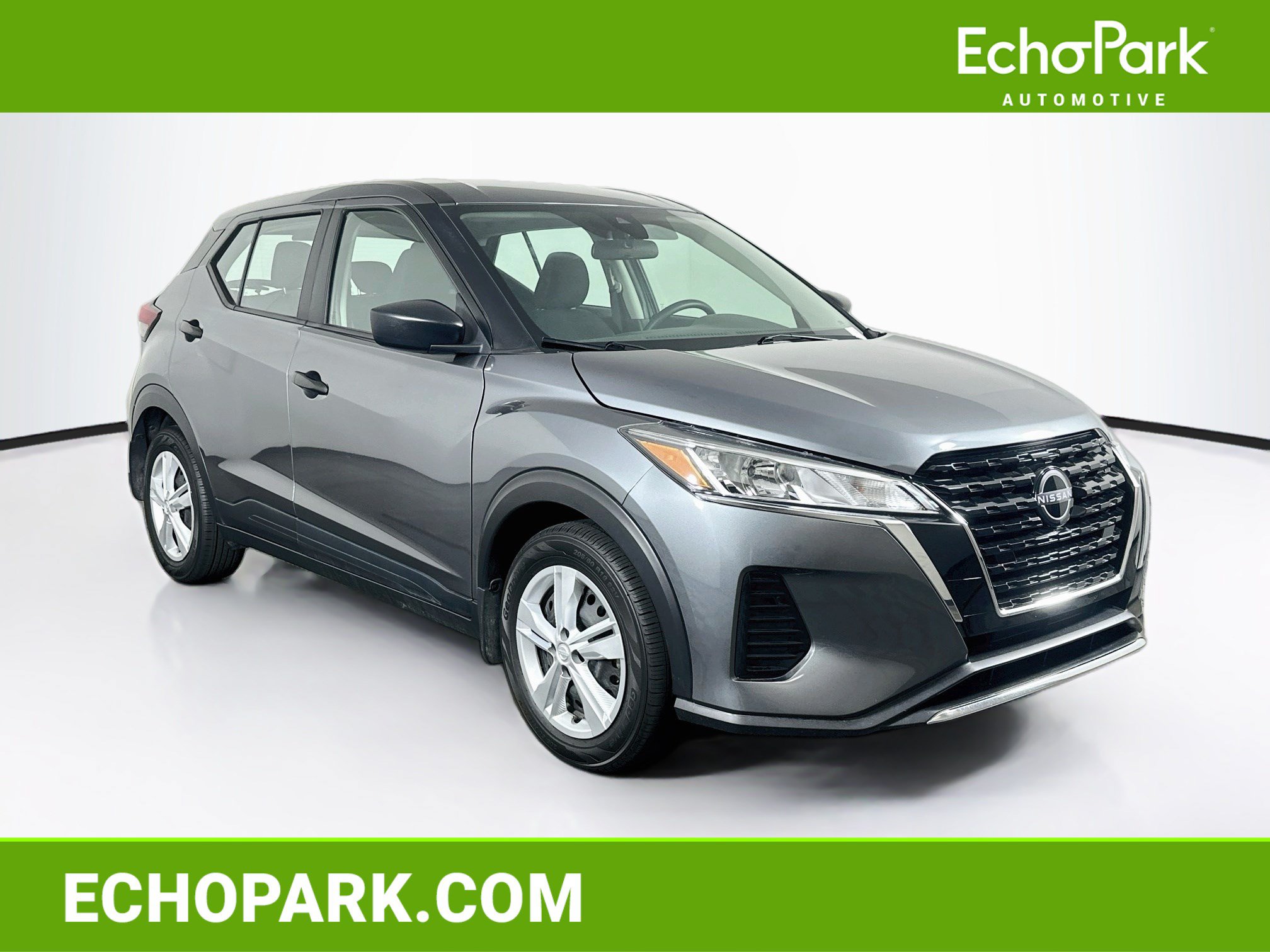 Used 2025 Nissan Kicks Play S FWD image 1