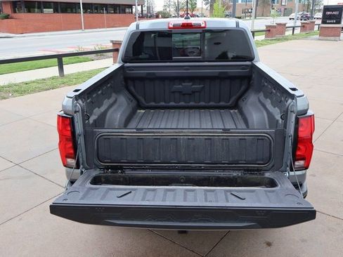 Certified 2025 Chevrolet Colorado ZR2 w/ Technology Package AWD/4WD image 19