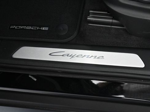 New 2026 Porsche Cayenne AWD/4WD image 16