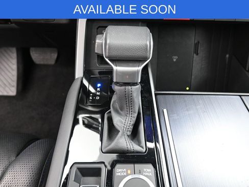 Used 2025 Toyota Tundra Platinum image 26