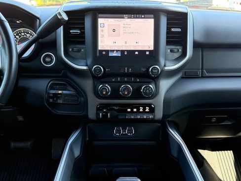 Used 2022 RAM 2500 Big Horn w/ Night Edition AWD/4WD image 18