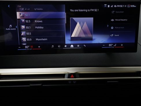 New 2026 BMW iX xDrive60 w/ Premium Package image 9