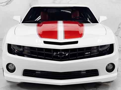 Used 2012 Chevrolet Camaro SS w/ RS Package RWD image 7