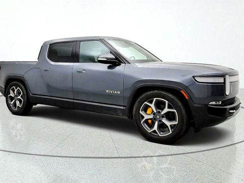 Used 2022 Rivian R1T Adventure AWD/4WD image 3