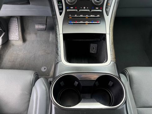 Used 2019 Lincoln Nautilus Reserve FWD image 20