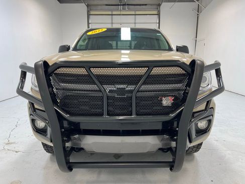 Used 2022 Chevrolet Colorado Z71 AWD/4WD image 13