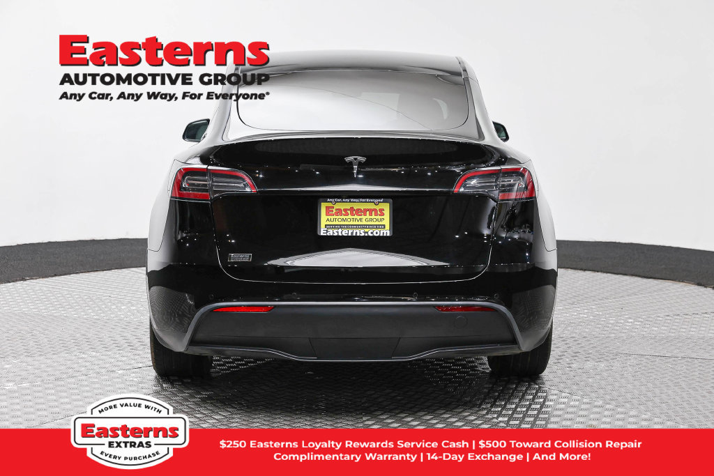 Used 2022 Tesla Model Y Long Range AWD/4WD image 7
