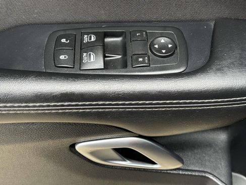 Used 2016 Dodge Challenger R/T w/ Blacktop Package RWD image 19