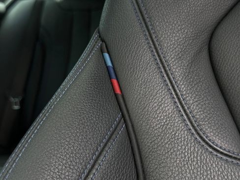 Used 2019 BMW 540i w/ M Sport Package RWD image 28