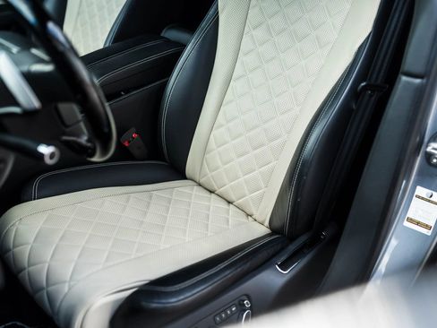 Used 2017 Bentley Flying Spur S V8 AWD/4WD image 24