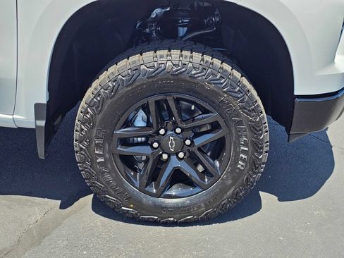 New 2026 Chevrolet Silverado 1500 LT Trail Boss w/ LT Trail Boss Premium Package AWD/4WD image 7
