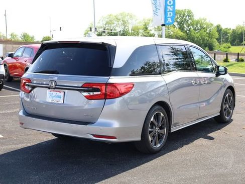 Used 2023 Honda Odyssey Elite image 6