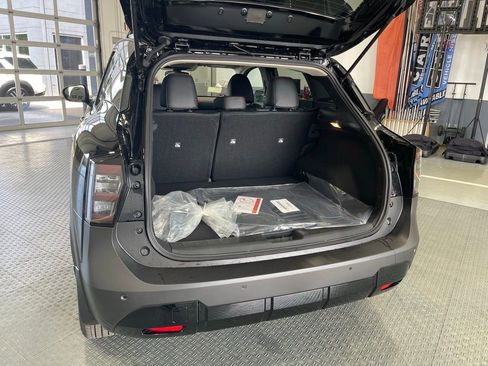 New 2026 Nissan Kicks SR w/ Cold Weather Package FWD image 7