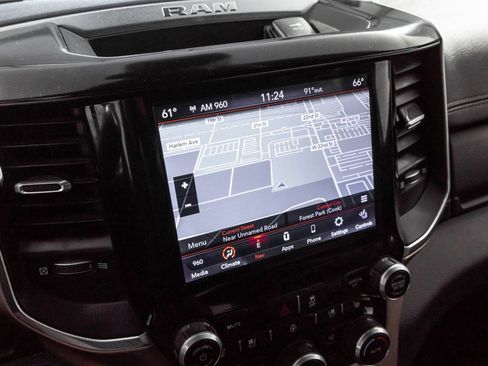 Used 2019 RAM 2500 Laramie AWD/4WD image 10