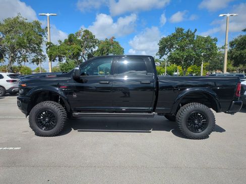 New 2026 RAM 2500 Big Horn AWD/4WD image 8