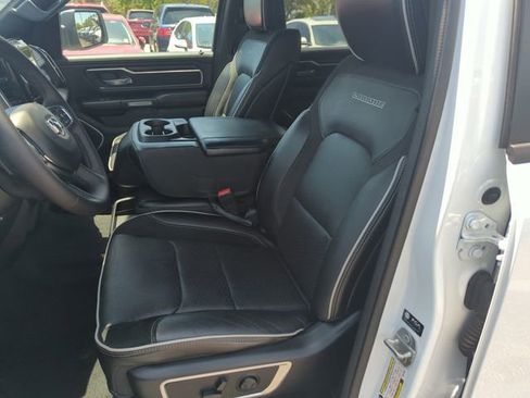 Used 2025 RAM 1500 Laramie AWD/4WD image 11