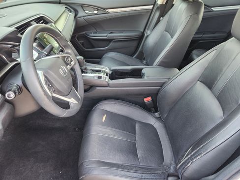 Used 2016 Honda Civic Touring image 5