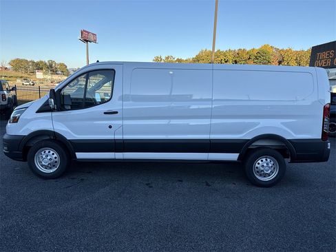 New 2025 Ford Transit 350 148 Low Roof AWD image 4