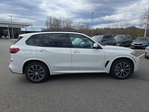 Used 2019 BMW X5 xDrive40i image 2