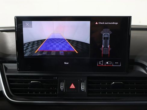 Used 2022 Audi Q5 2.0T Premium image 41