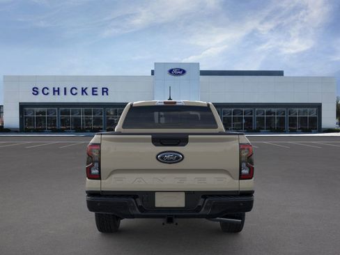 New 2025 Ford Ranger Lariat w/ Black Appearance Package image 5