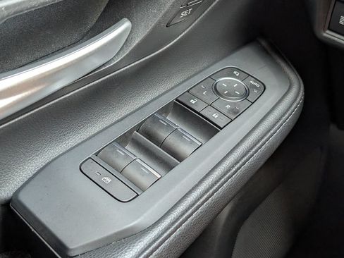 Used 2024 Toyota Grand Highlander AWD image 25
