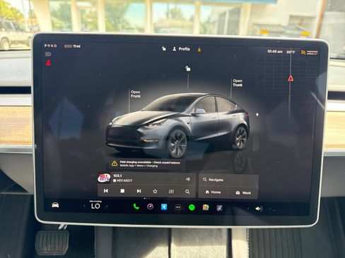 Used 2024 Tesla Model Y Long Range AWD/4WD image 18