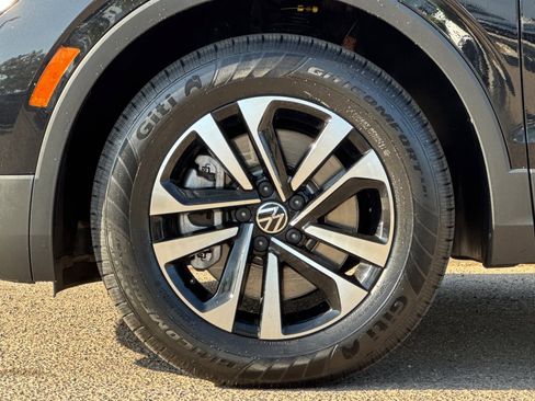 Used 2023 Volkswagen Tiguan S image 26
