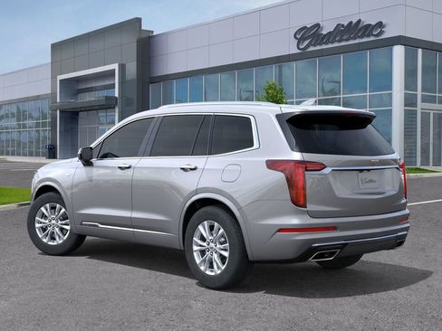 New 2025 Cadillac XT6 Luxury image 4