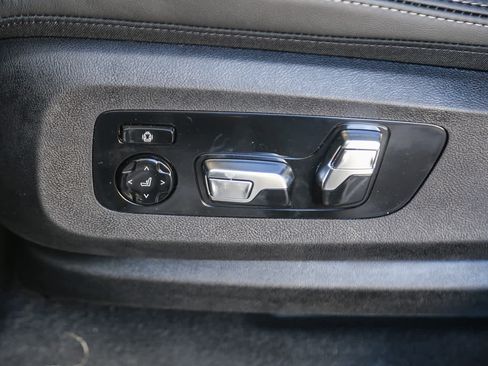 New 2026 BMW X7 xDrive40i w/ M Sport Package image 18