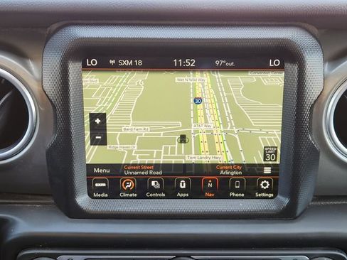 Used 2023 Jeep Wrangler Unlimited Sahara AWD/4WD image 16