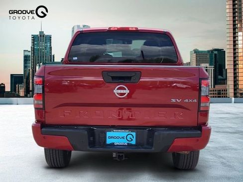 Used 2023 Nissan Frontier SV w/ Technology Package AWD/4WD image 4