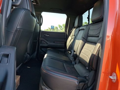 Certified 2025 Nissan Frontier PRO-4X w/ Pro Premium Package AWD/4WD image 11