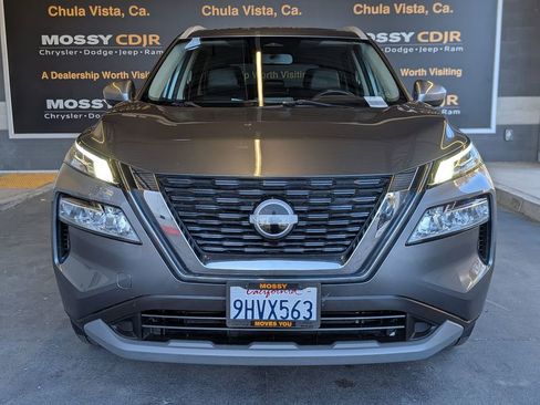 Used 2023 Nissan Rogue SV w/ SV Premium B Package AWD/4WD image 13