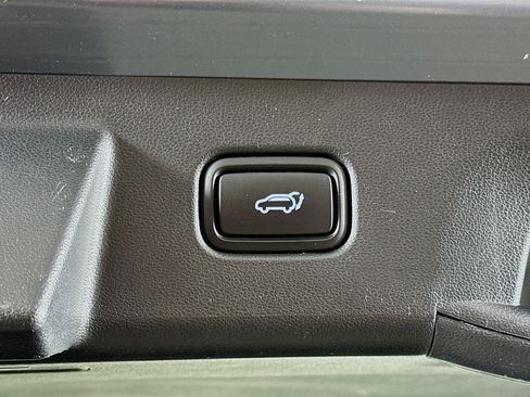 Used 2025 Hyundai Tucson SEL FWD image 29