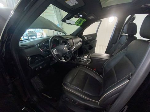 Certified 2023 Chevrolet Traverse Premier w/ Redline Edition AWD/4WD image 27